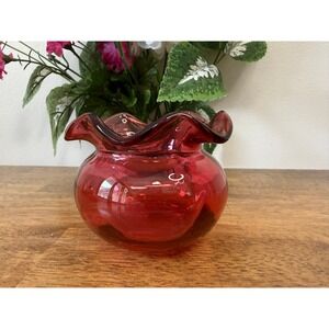 Vintage Cranberry Art Glass Ruffled Edge Bowl Vase‎ Hand Blown Mid Century Decor
